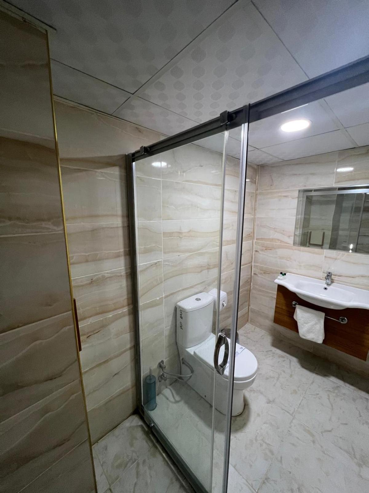 Hotel Yakut Van Exterior foto